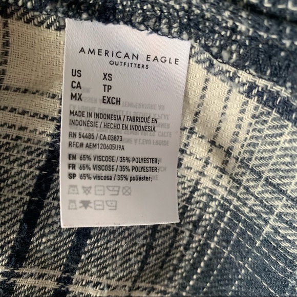 AMERICAN EAGLE | Plaid Peplum Waisted Flannel High Low Shirt Top - Picture 6 of 7